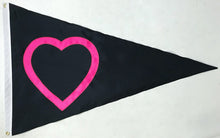 Load image into Gallery viewer, Heart Outline